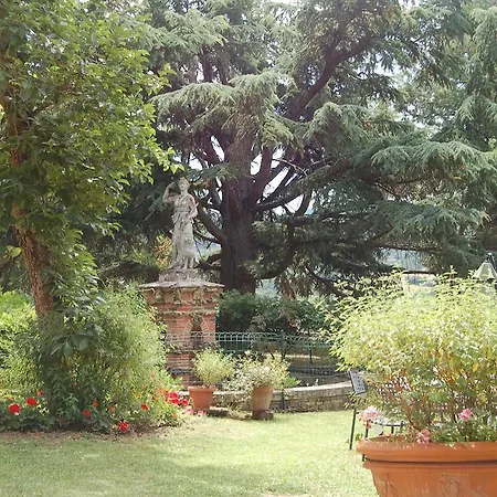 Cini Villa *
